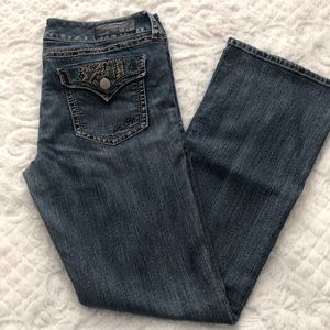 Seven7 Bootcut Jeans w/Embroidered Pocket Detail
